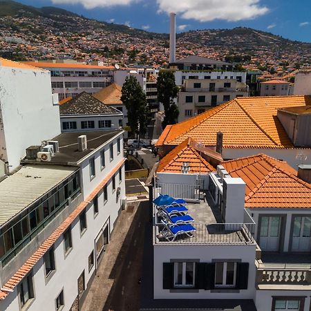 Q Studios By Atlantic Holiday Funchal  Bagian luar foto