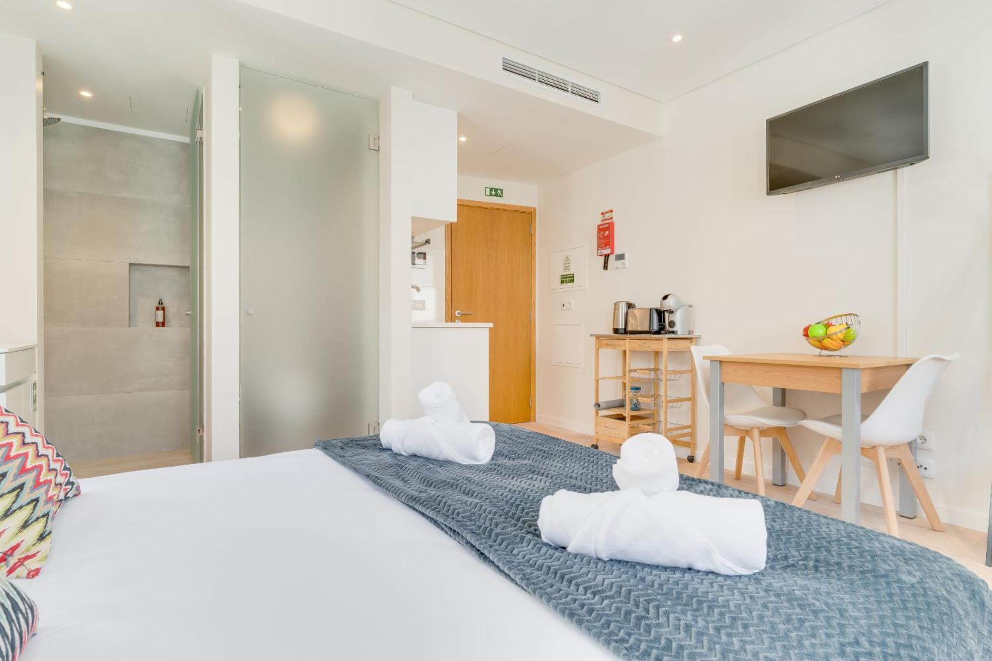 Q Studios By Atlantic Holiday Funchal  Bagian luar foto