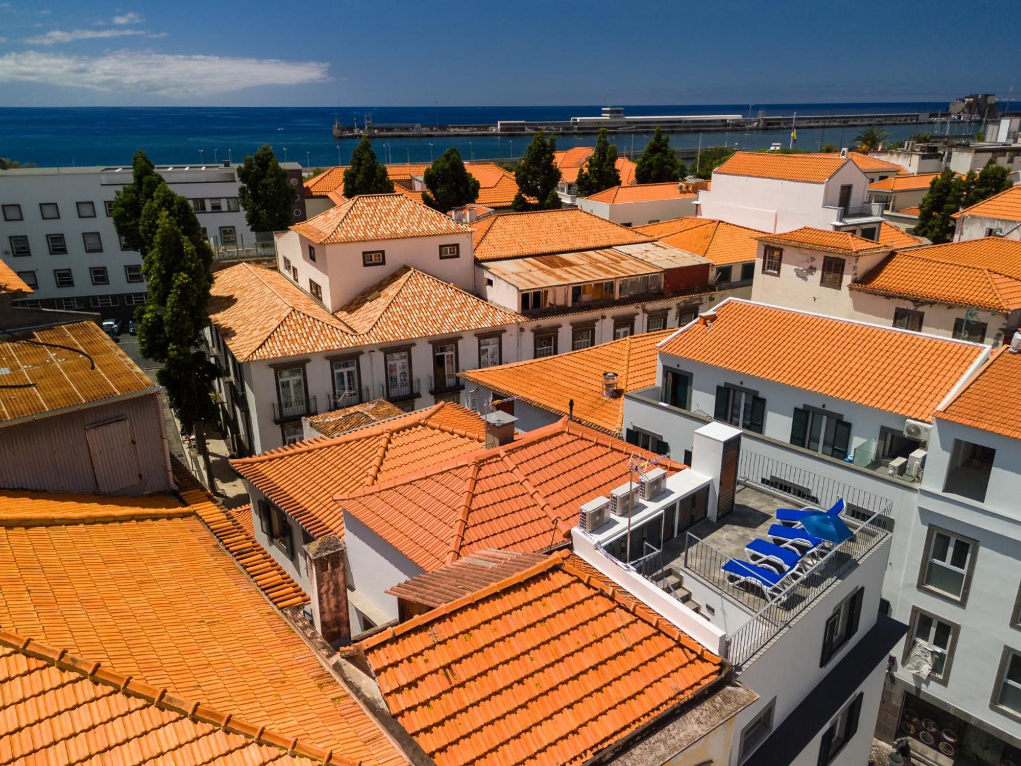 Q Studios By Atlantic Holiday Funchal  Bagian luar foto