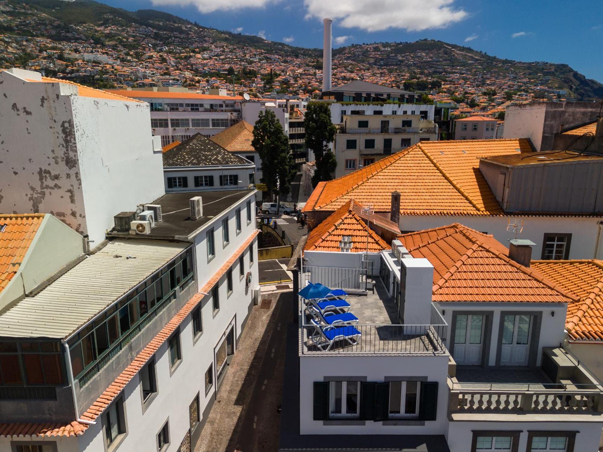 Q Studios By Atlantic Holiday Funchal  Bagian luar foto